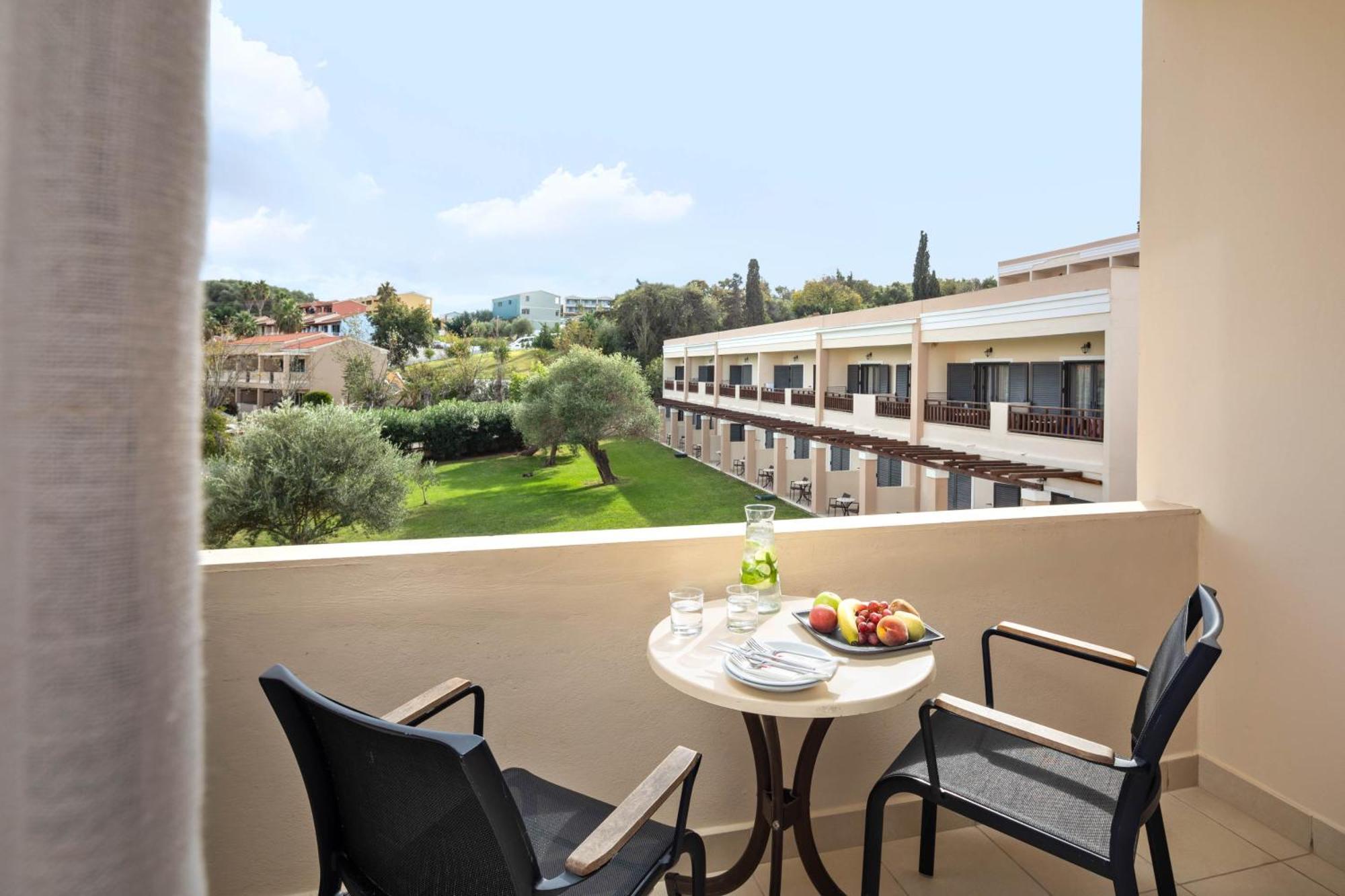 Double or Twin Room with Garden View,1731616649:JPEG